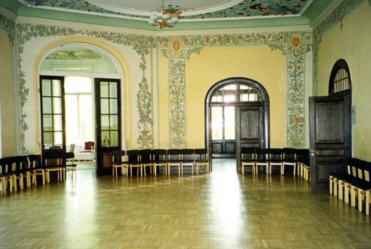 Интерьер дворца в 2002 г.